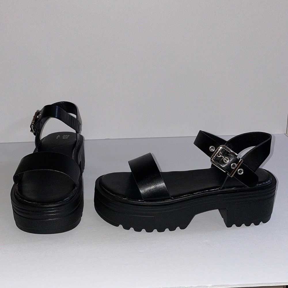 Ready Salted - Juliette2 - Classic Chunky Block Heel Platform Sandals